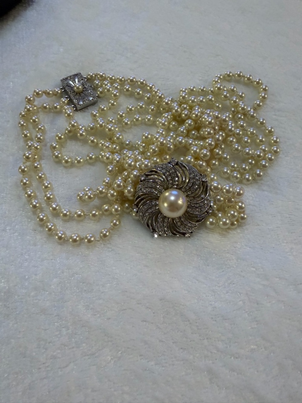 Vintage Antique 3-Strand Pearl Necklace with Ornate Crystal Brooch
